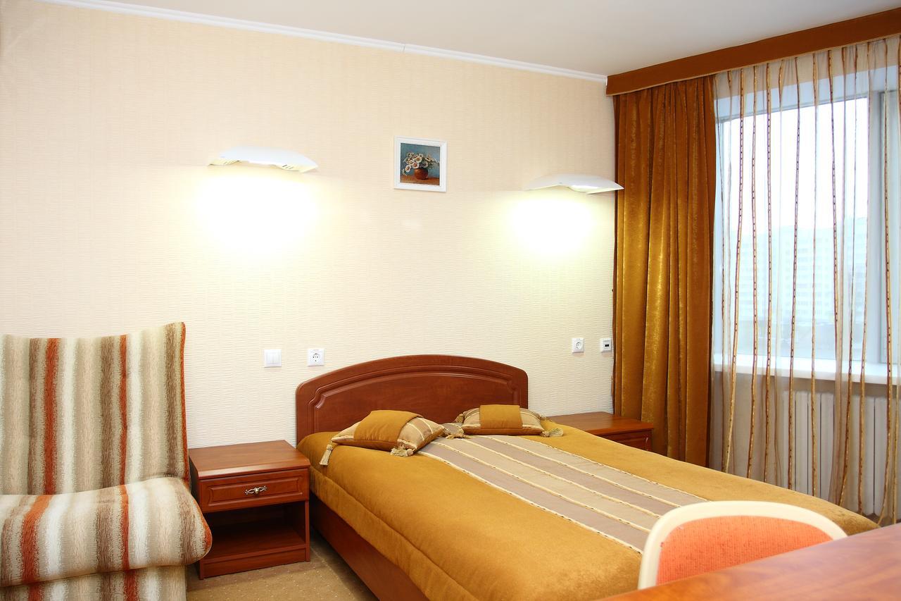 Slavinasport Hotel Zhlobin Exterior foto